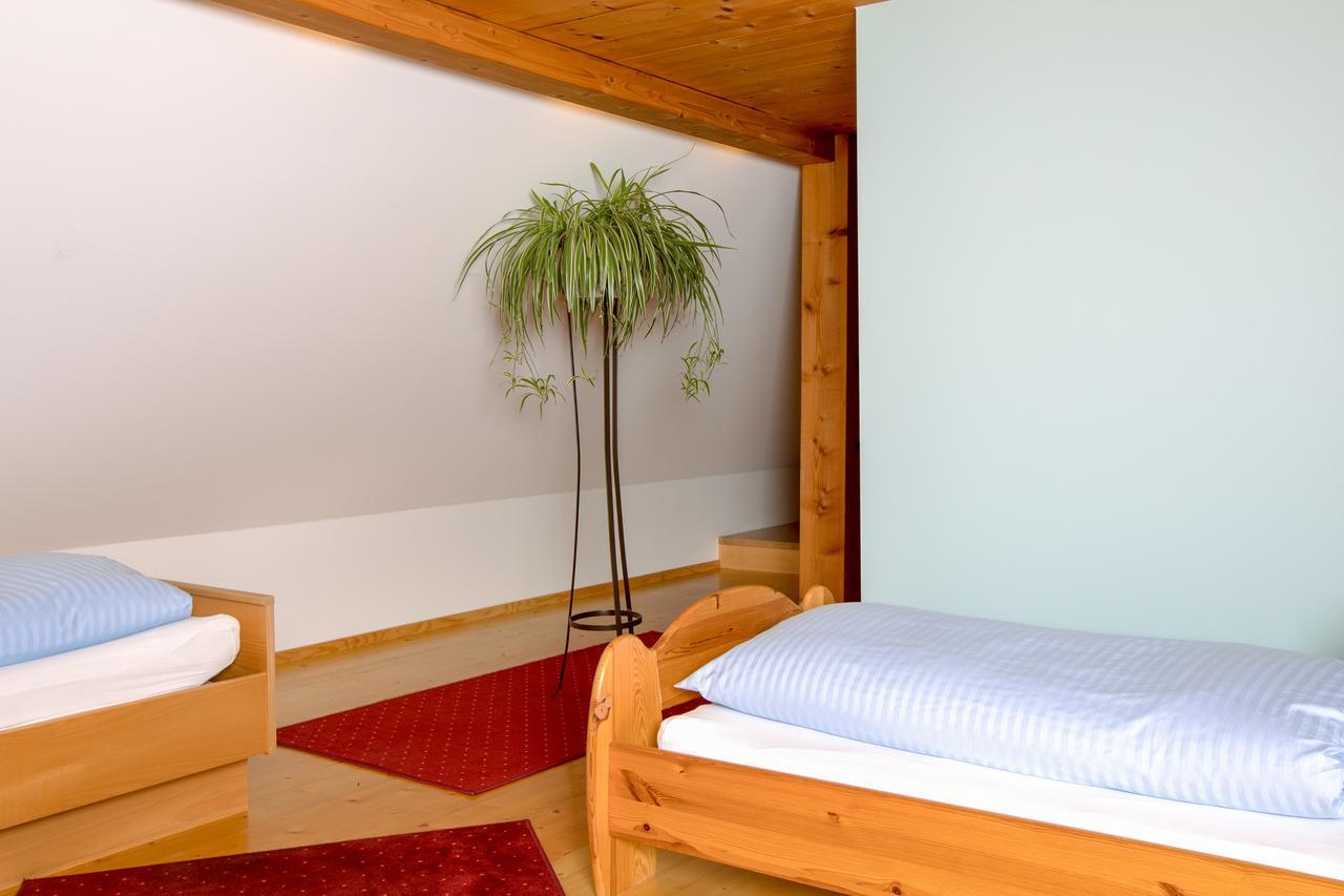 Hôtel Gasthof Rossle à Nenzing Extérieur photo